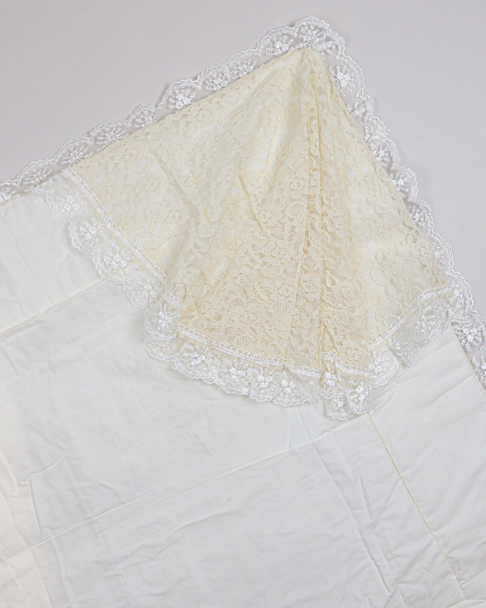 LARA 1142 Одеяло-конверт LARA 1142 Одеяло-конверт фото